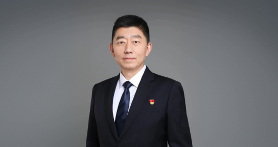 徐浩宇代表：制定和完善大健康相关政策法规